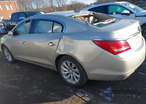 2016 Buick Lacrosse z USA, uszkodzony, nr VIN 1G4GB5G36GF139218